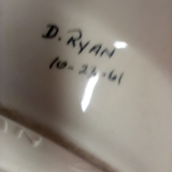 Vintage Mid Century  MCM Floral Square Ashtray with Gold Accents. - Picture 7 of 10